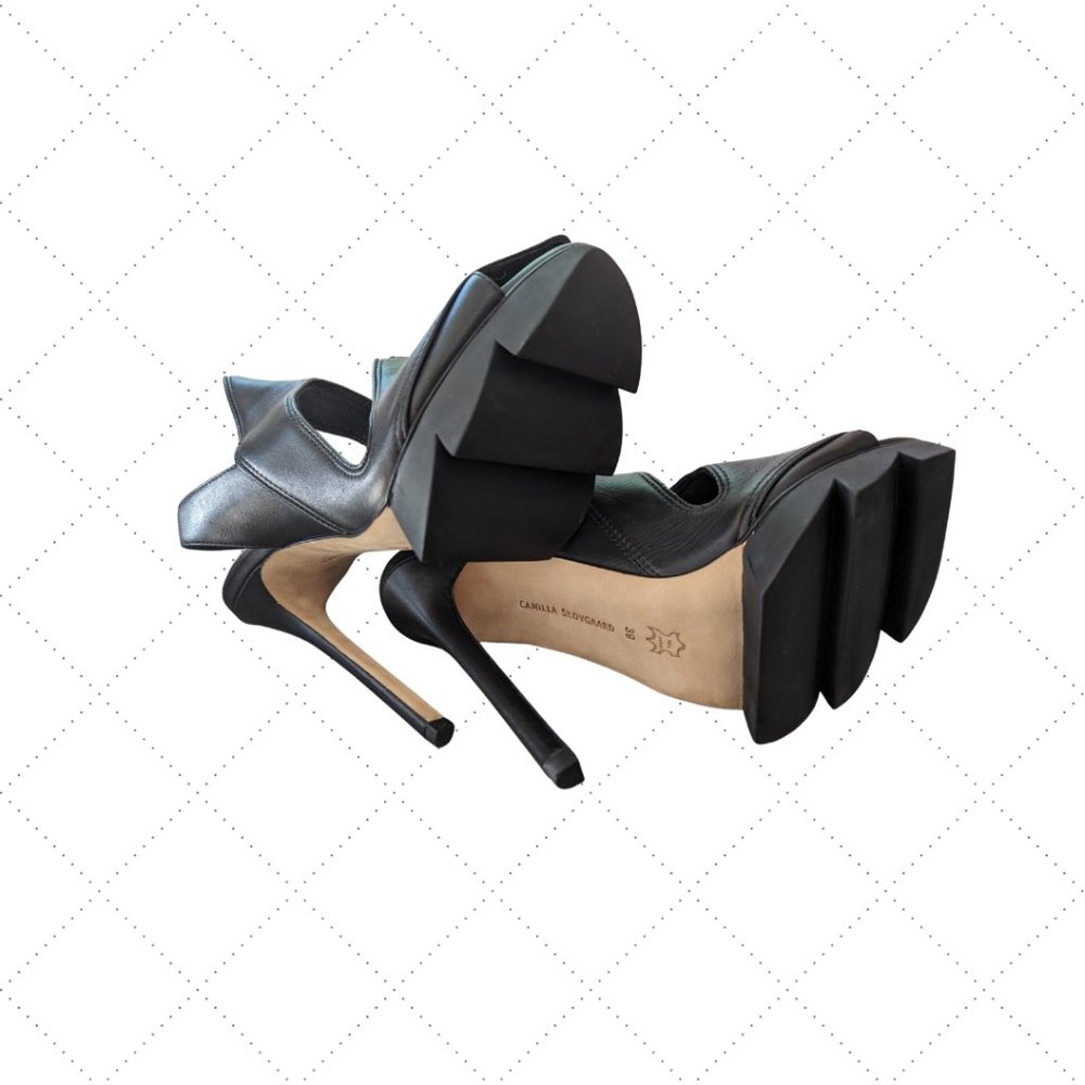 Black High Heel Platform Slingback Sandals - Picture 3 of 3